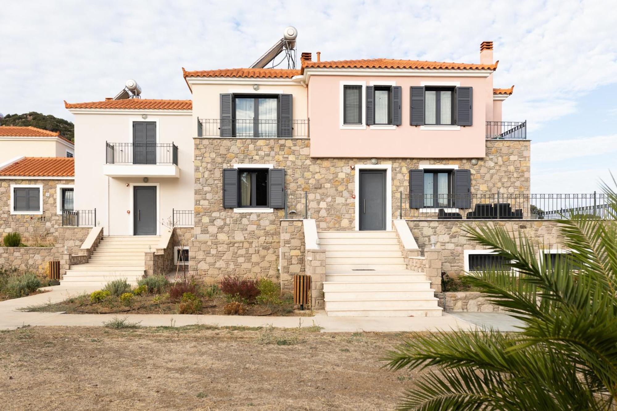 Lampetos Houses Molyvos ミシナ エクステリア 写真